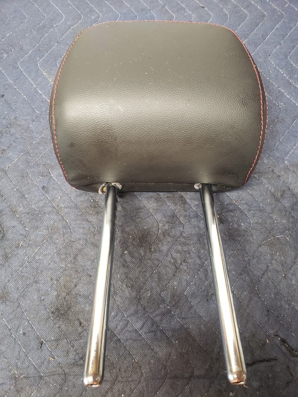 2022 Chevrolet Equinox Headrest Head Rest Front Driver Passenger Seat Red Stitch