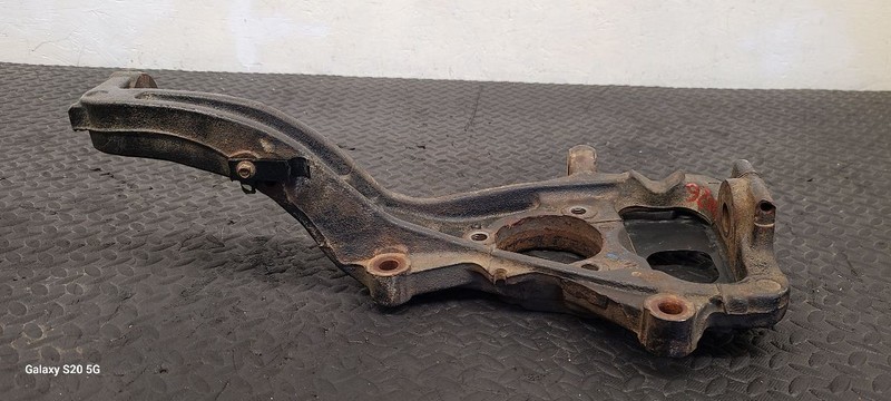 06-10 Ford Explorer Front Left Driver Spindle Knuckle OEM 7L2Z-3K186-A