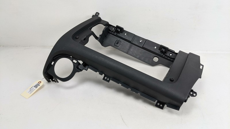 Glove Box Housing 2019 Hyundai Kona 84540-J9100 2018 2020 2021 2022