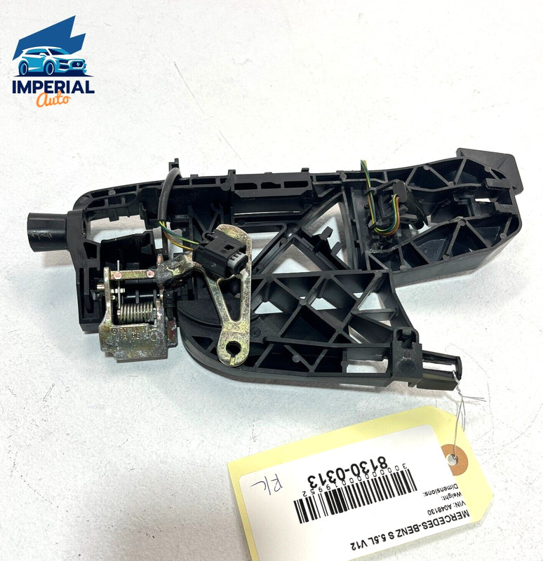 MERCEDES W221 S600 REAR LEFT DRIVER DOOR HANDLE BASE MOUNT KEYLESS OEM 2007-13