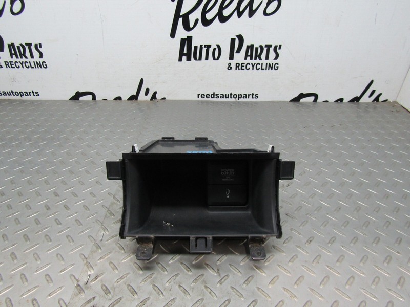 13-15 HondaAccord Center Console Storage Tray Power Outlet USB 77295-T2F-A0-30