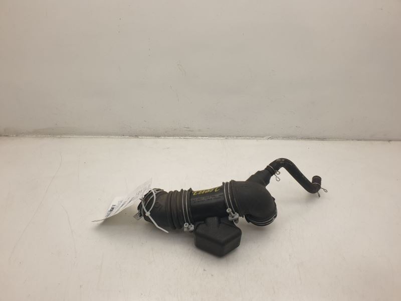 2013 TOYOTA PRIUS IV 1.8L 4CYL AIR CLEANER RESONATOR TUBE ASSEMBLY