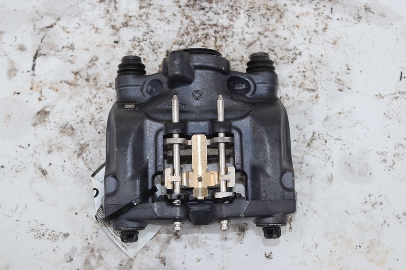 2020-2023 CHEVY CORVETTE C8 REAR RIGHT SIDE BRAKE CALIPER MISSING ACTUATOR OEM