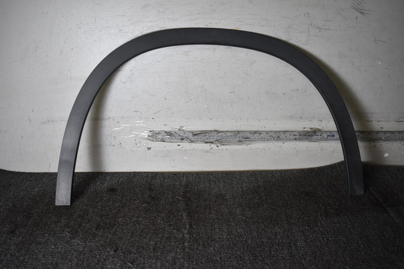 OEM 2015 2016 2017 2018 2019 2020 Mercedes Benz GLA Wheel Opening Molding