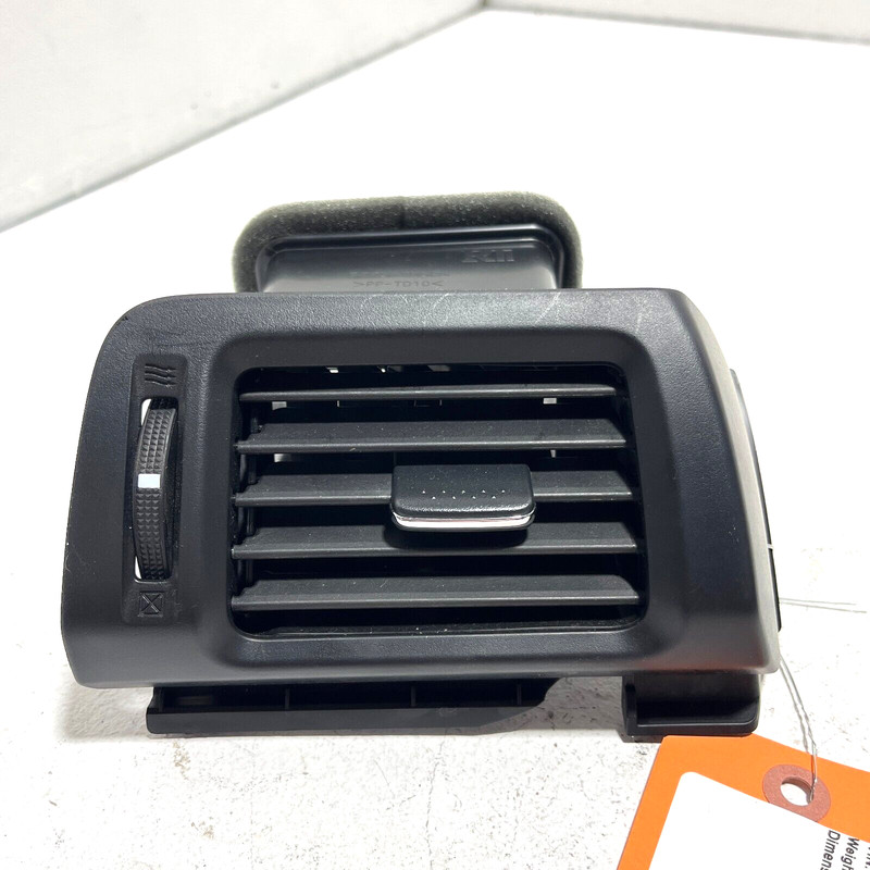 Dashboard Passenger Side AC Outer Air Vent Duct Grille Honda Pilot 2017-2021 OEM