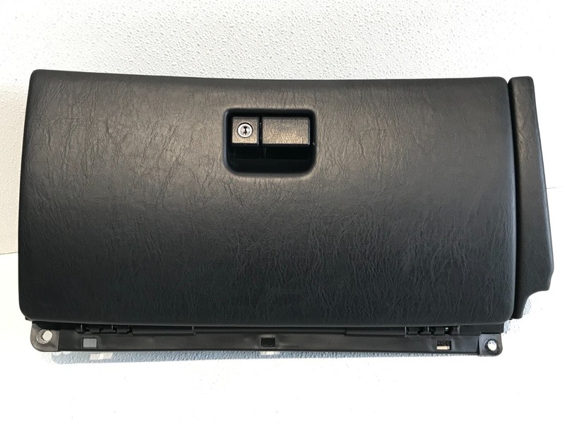 02-10 Lexus SC430 Glove Box Storage Compartment 55433-24070