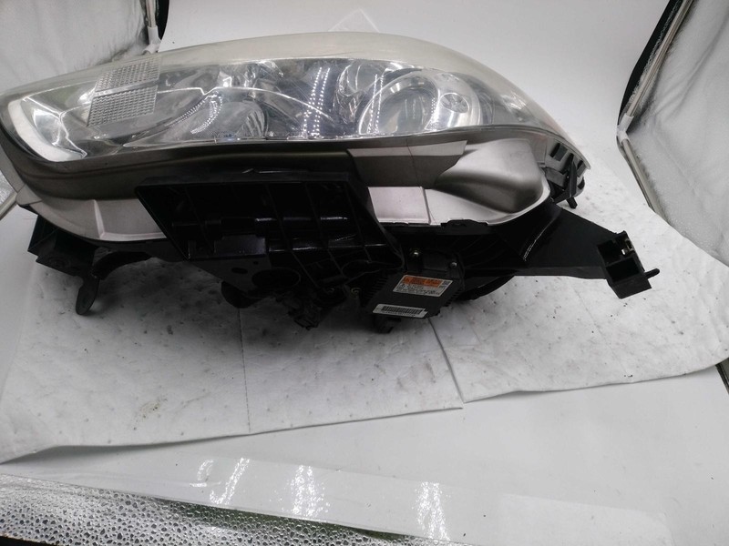 Used Left Headlight Assembly fits: 2015 Infiniti QX60 xenon HID Left Grade C