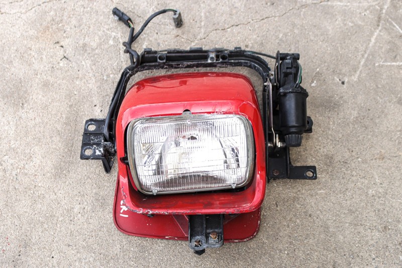 1990-1996 Chevrolet Corvette ZR1 Passenger RH Headlight Assembly OEM *USED*