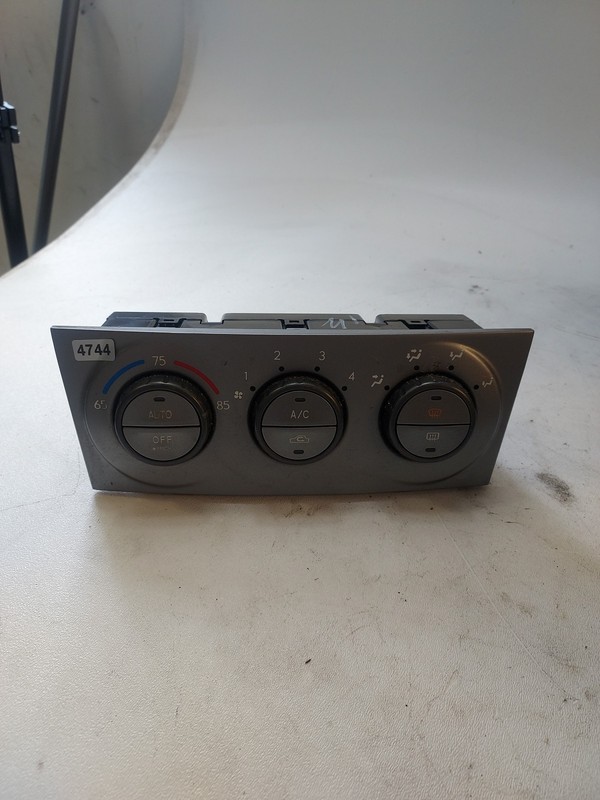 2003-2008 Subaru Forester AC Heater Temperature Manual Climate Control OEM