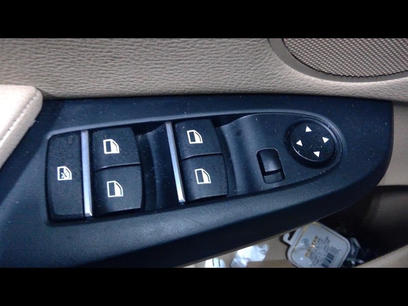 Driver Front Door Switch Driver's Mirror And Window Fits 12-18 BMW 320i 1569528