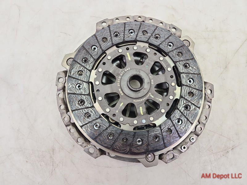 2017 Mini Cooper S F56 F55 F54 F57 B46 B48 Clutch Pressure Plate w Disc 8676279