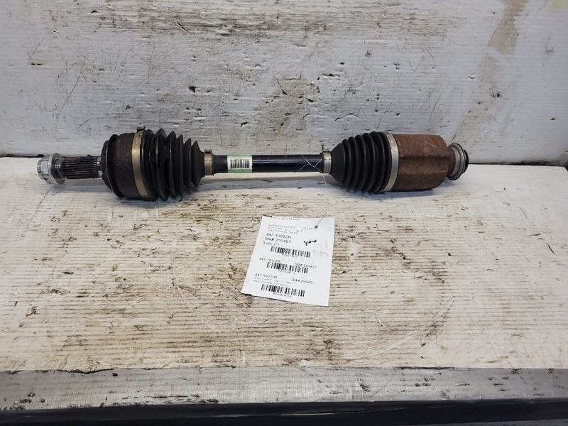 Passenger Axle Shaft Front Axle Outer 2.4L Fits 17-19 CR-V 1694674