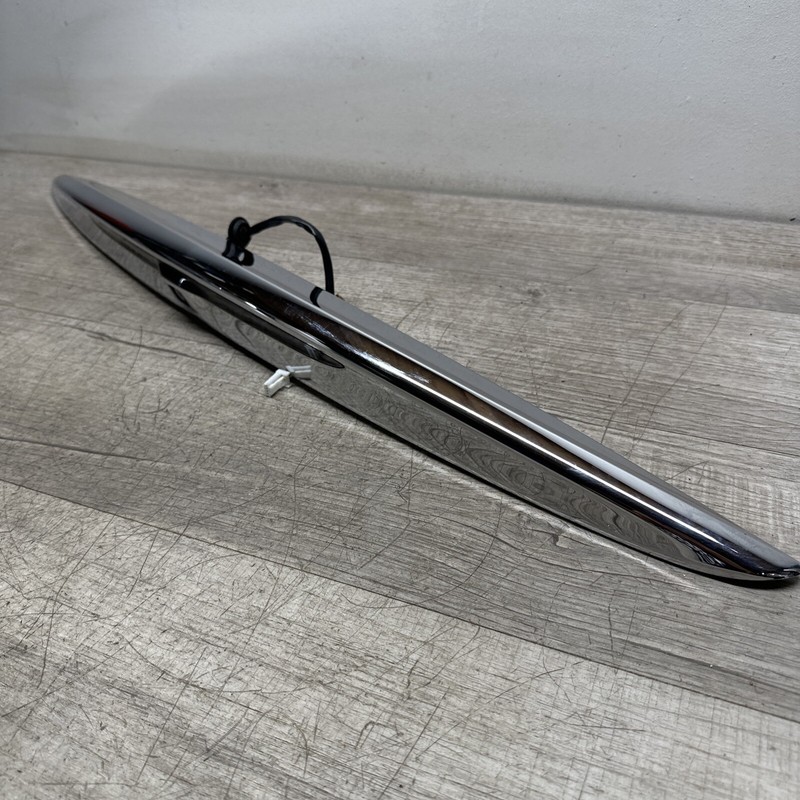 26590-JJ52 I 07 - 2013 Infiniti G37 CONVERTIBLE ONLY Trunk Lid Molding W/ Camera
