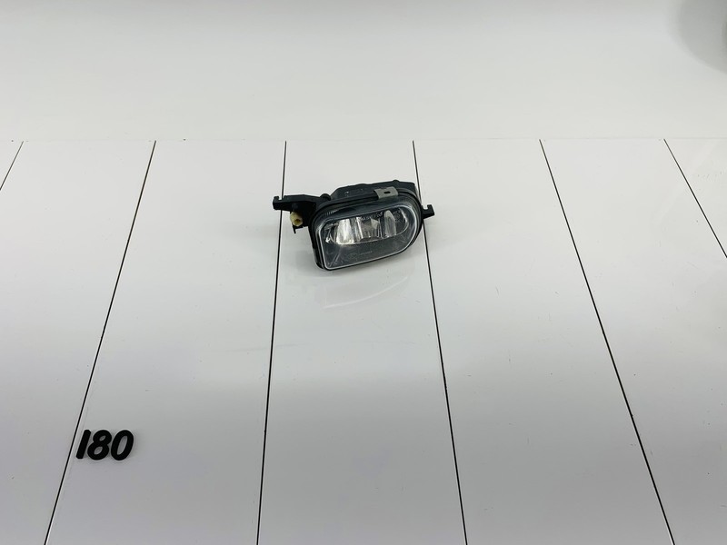 09-11 MERCEDES BENZ SLK300 FRONT LEFT DRIVER SIDE BUMPER FOG LIGHT LAMP OEM