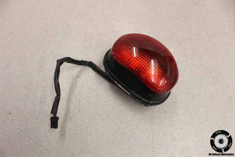2002 Triumph Daytona 955i REAR TAIL TAILLIGHT BACK BRAKE LIGHT LAMP 955 02