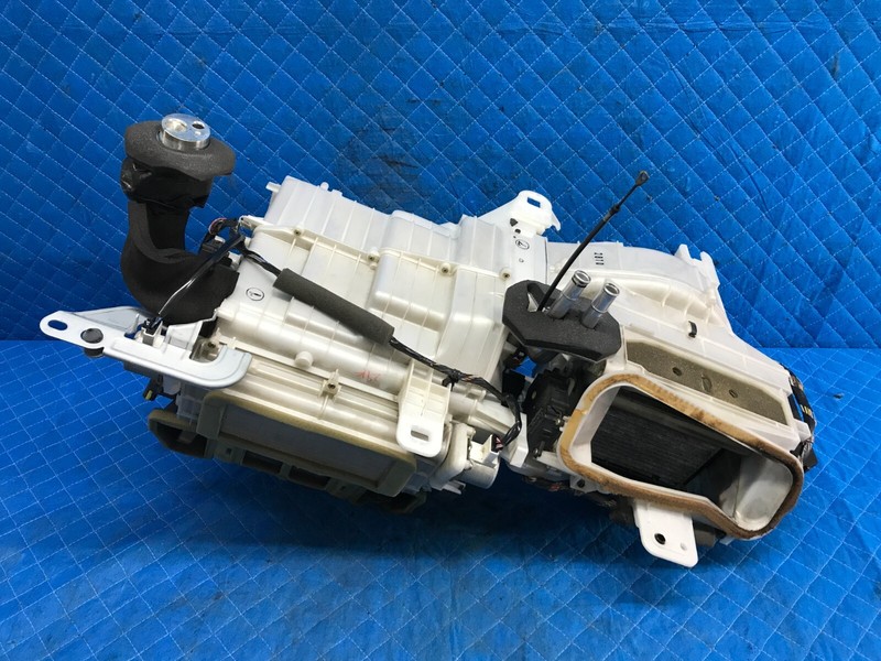 04-06 Lexus LS430 Front A/C AC Heater Blower Motor Evaporator OEM