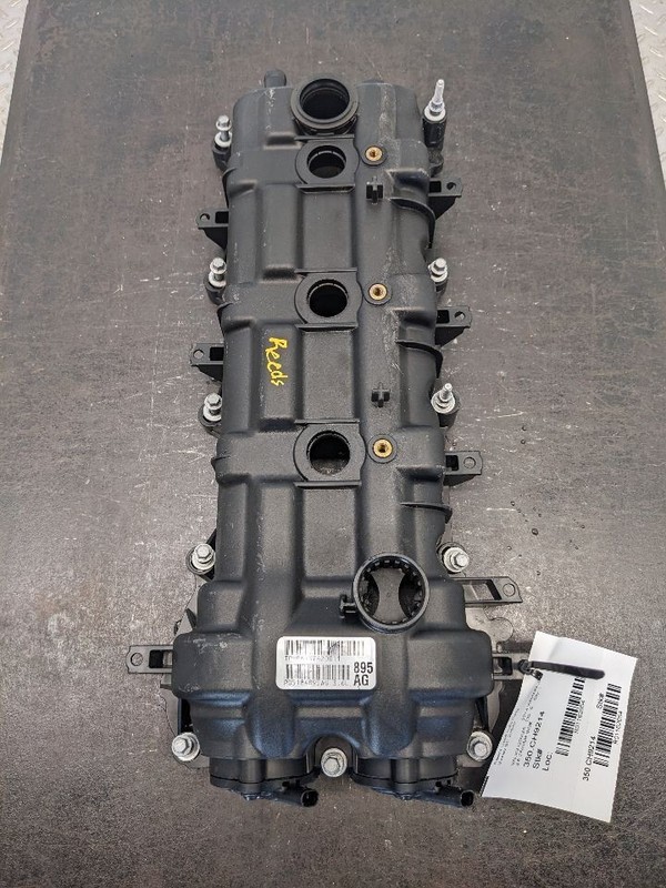 2012-2017 Wrangler JK JKU Driver LH 3.6L Valve Cover 1162654