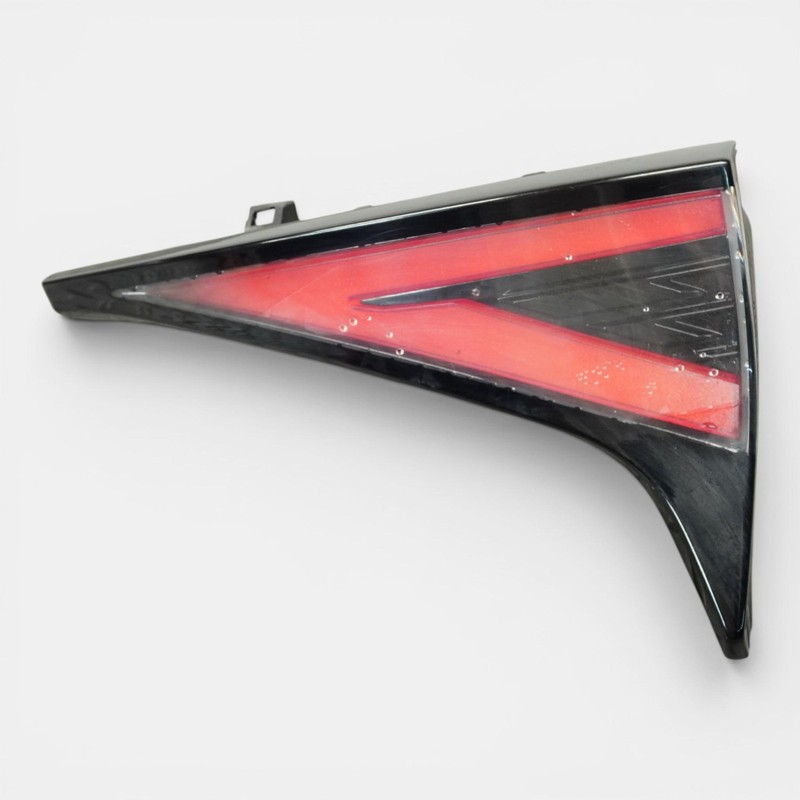 2023-2026 KIA SPORTAGE REAR RIGHT PASSENGER INNER TAIL LIGHT LAMP LED OEM