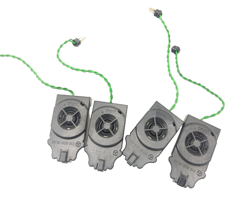 2108201902 AUDIOSYSTEM / RADIO CD set of 4