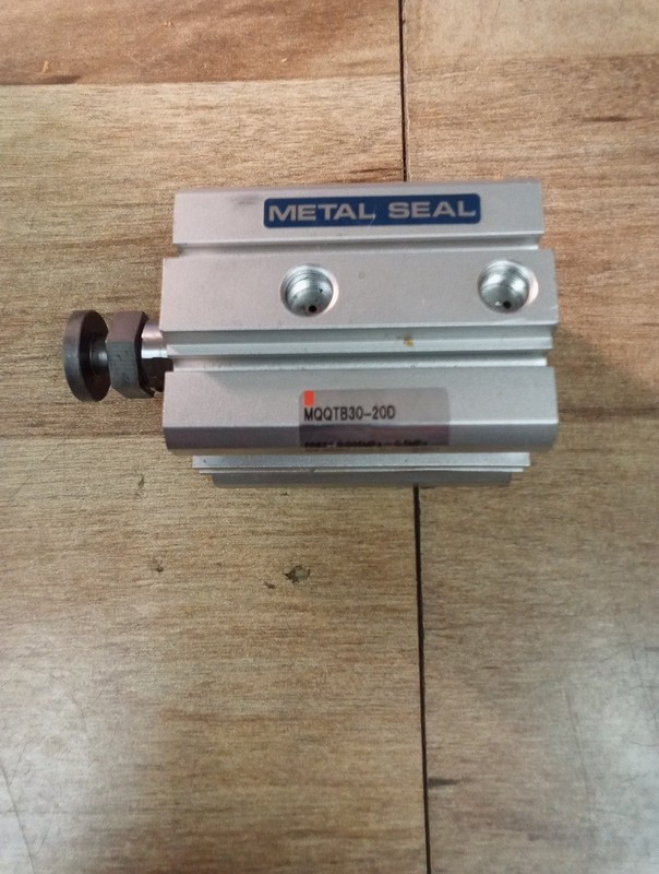SMC MQQTB30-20D Low Friction Cylinder