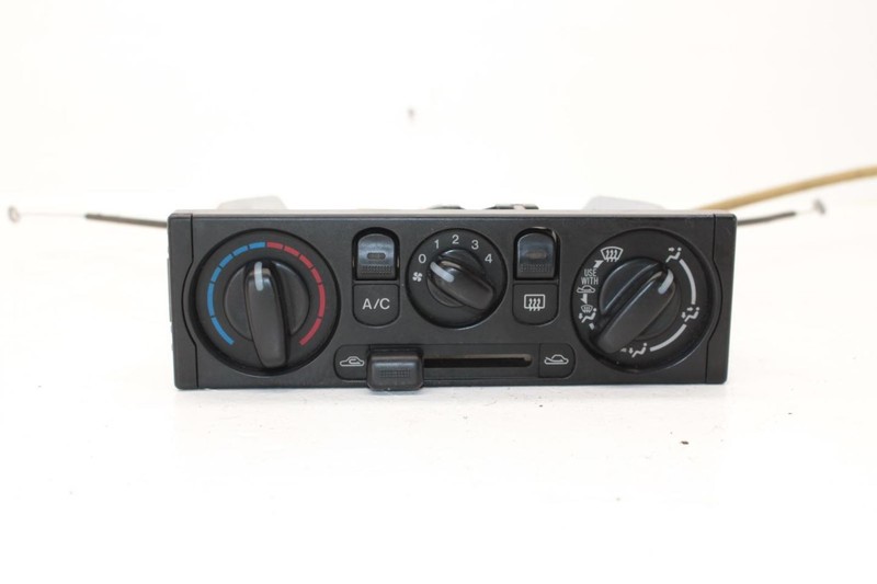 01-03 Mazda Mx-5 Miata NB Heat and Ac Temperature Controller