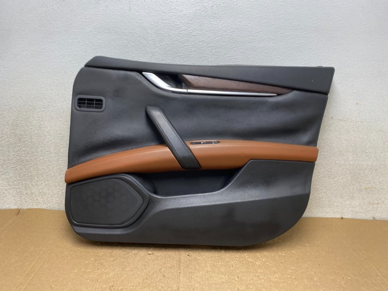 2014 to 2017 Maserati Ghibli Front Right Passenger RH Side Panel Door v3560 DG