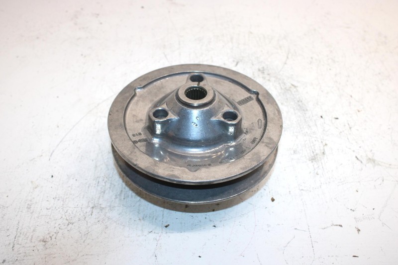 2005 Kawasaki Brute Force 750 4x4 Oem Secondary Driven Clutch 49094-0051 AK23