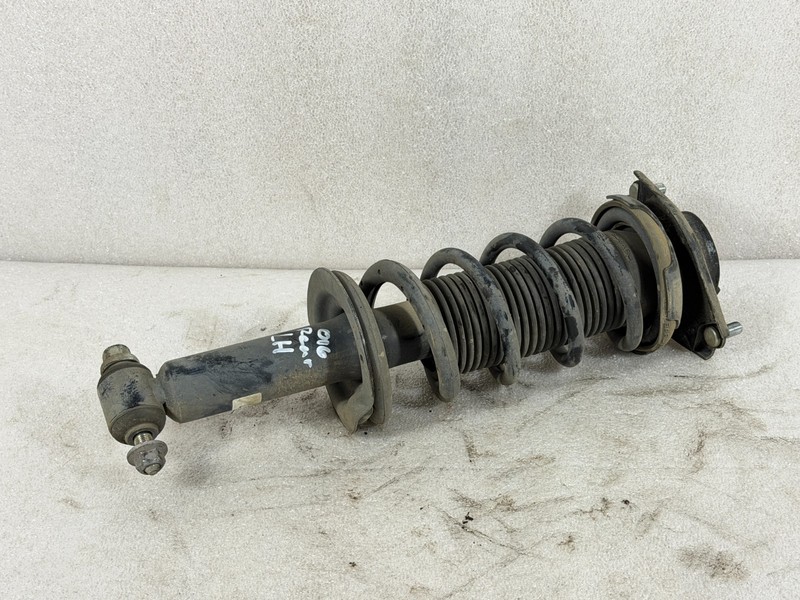 2017-2020 TOYOTA 86 REAR LEFT DRIVER SIDE SHOCK ABSORBER STRUT & COIL SPRING OEM