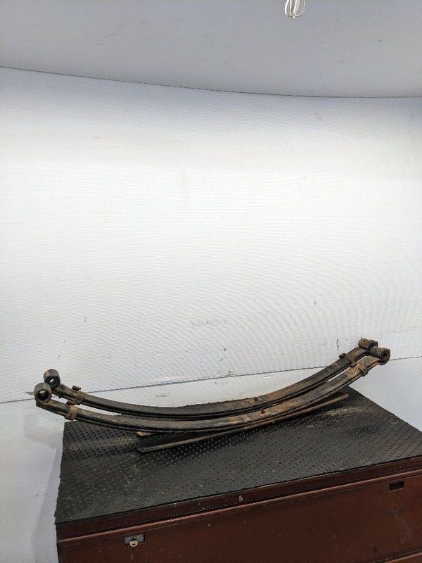 Rear Leaf Spring PAIR Heavy Duty Model EHLGD21 Fits 86-95 NISSAN PICKUP 1194925
