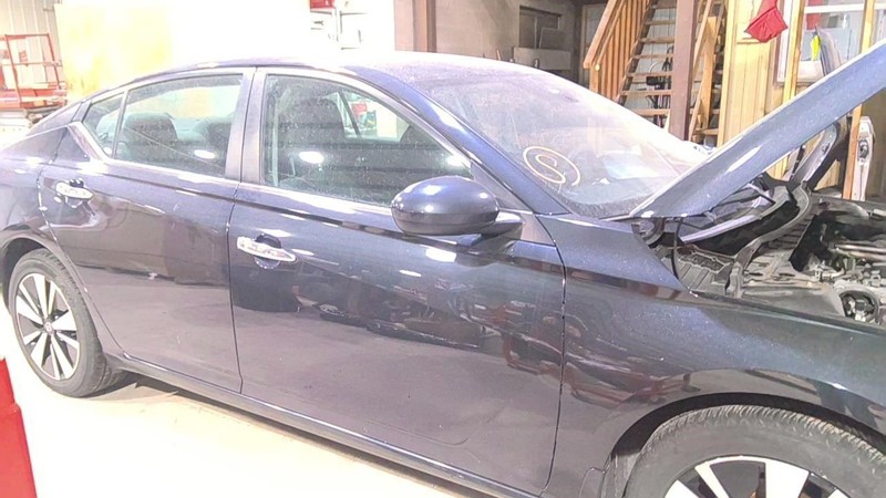Passenger Right Front Door Without Acoustic Glass Fits 19-21 ALTIMA 3636861