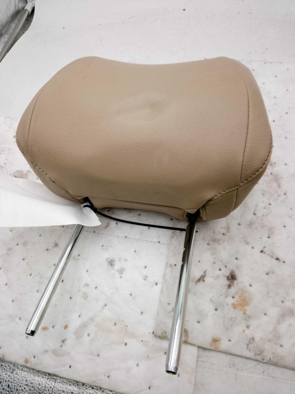 2015 Ford FLEX Black Headrest OEM Used 127K Miles NJ25-26721-674920