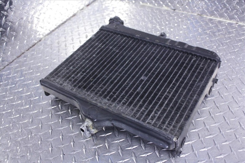 1983 YAMAHA XVZ12 T VENTURE RADIATOR COOLING WITH LID CAP XVZ 1200 XVZ12T 83