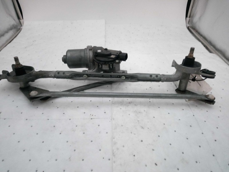 2019 Cadillac CT6 Wiper Motor OEM 23368170 Black 42000 Miles - Warranty Included