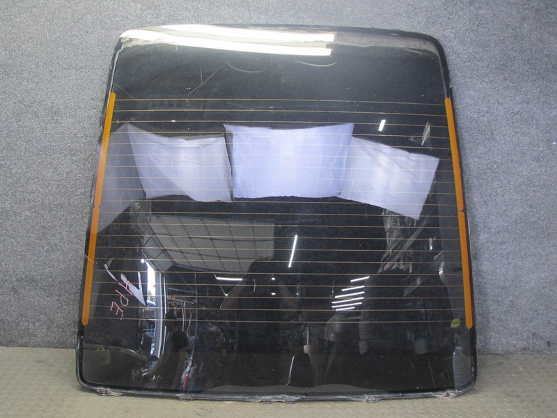 1984-1986 PORSCHE 928 S REAR HATCH TRUNK LID LIFTGATE TAILGATE GLASS WINDOW
