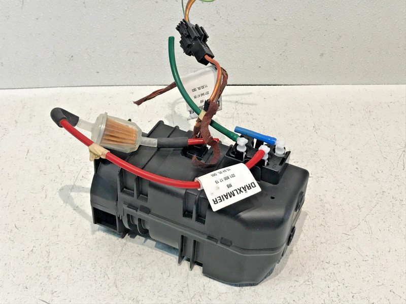 07-20 Mercedes W221 S550 Dynamic Seat Vacuum Pump OEM 2215406705