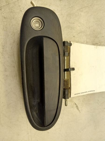 95 TOYOTA COROLLA DX FRONT PASSENGER RIGHT EXTERIOR DOOR HANDLE