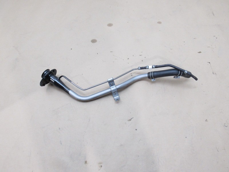 Fiat 124 Spider 2018 Fuel Gas Filler Neck Tank Hose Pipe Line Tube 15-20 *