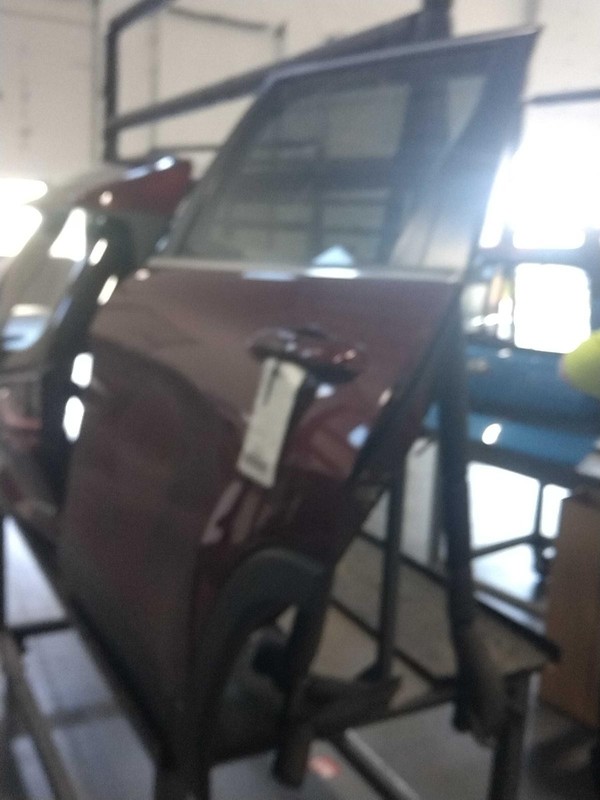 2019 Jeep Cherokee Left Door Red 4DR SUV OEM Used 91000 Miles 488555