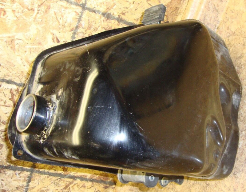 1996 Yamaha FZR600 FZR 600 R FZR600R Fuel Gas Tank Container Petrol 96