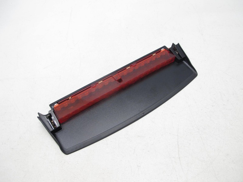 08-17 AUDI 8T A5 S5 RS5 COUPE SPORTBACK 3RD THIRD BRAKE TAIL LAMP LIGHT 031125