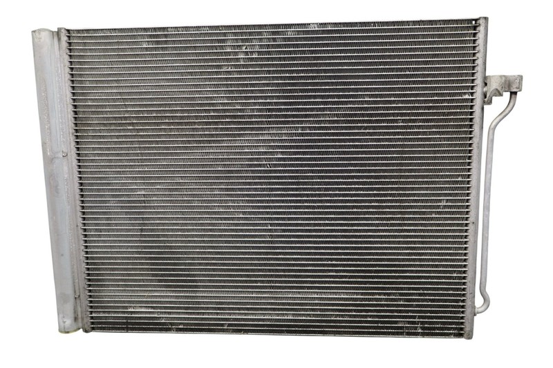10-16 BMW 550i GT 550i GT xDrive AC A/C Air Conditioning Condenser Oem