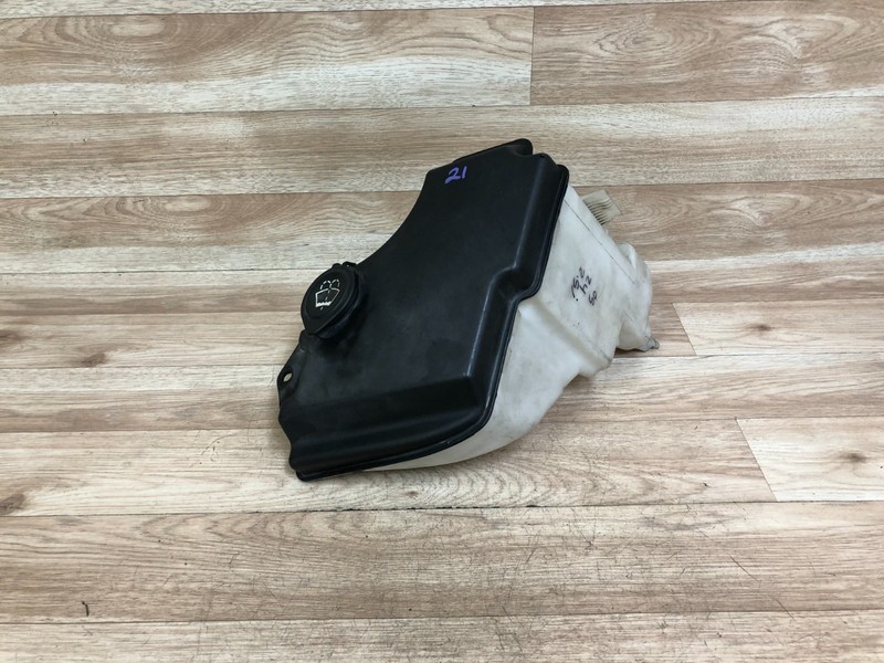 BMW E85 E86 Z4 OEM FRONT RADIATOR COOLANT EXPANSION TANK 2003-2008