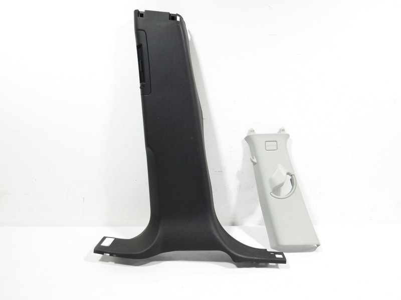 15-19 Land Rover Discovery Sport 2018 L550 Left B Pillar Cover Panel Trim Set ;