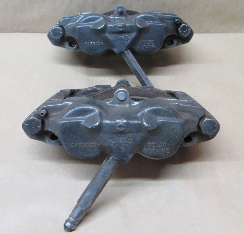 1967-1968 OEM OLDSMOBILE 98 AND PONTIAC BONNEVILLE FRONT CALIPER SET