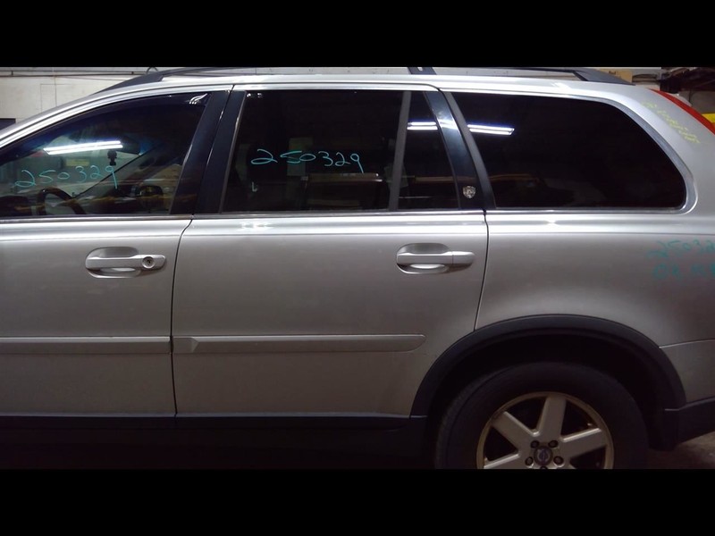 Driver Left Rear Side Door Hardened Fits 03-14 VOLVO XC90 1649030