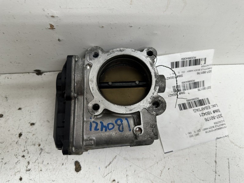 2007-2014 Volvo XC90 3.2L Throttle Body Buttrerfly Valve Hot Air Intake Port Oem