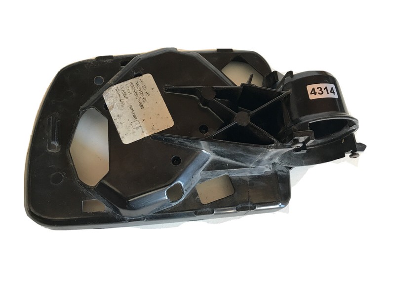BMW X5 E53 00-06 OEM PASSENGER RIGHT FRAME BASE HOUSING CAP COVER COVERING