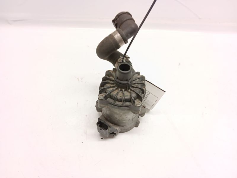 09-14 BMW 650i 550i 750i Engine Coolant Water Pump 11517566335