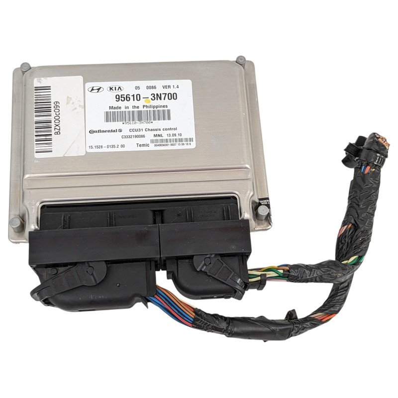 11-13 Hyundai Equus Signature Air Ride Suspension Control Module 956103N700 Oem
