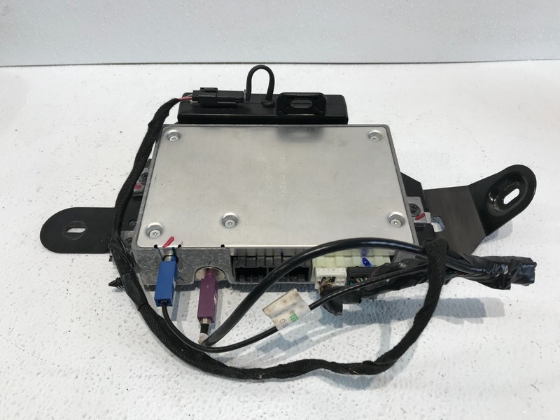 07-11 CHEVY IMPALA COMMUNICATION MODULE W/ BATTERY OEM
